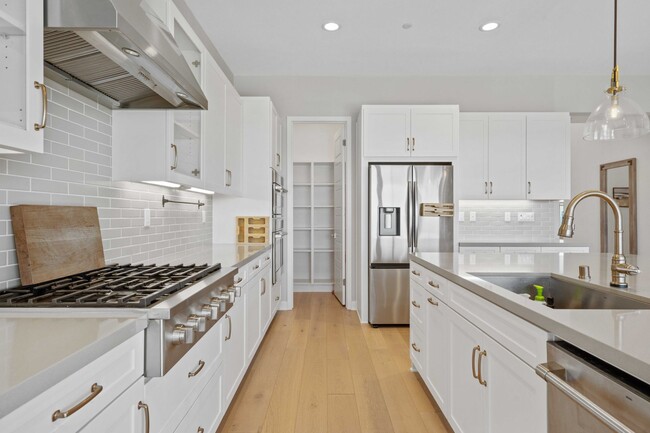 Building Photo - COMING SOON! Skyline Community 4 Bedroom H...