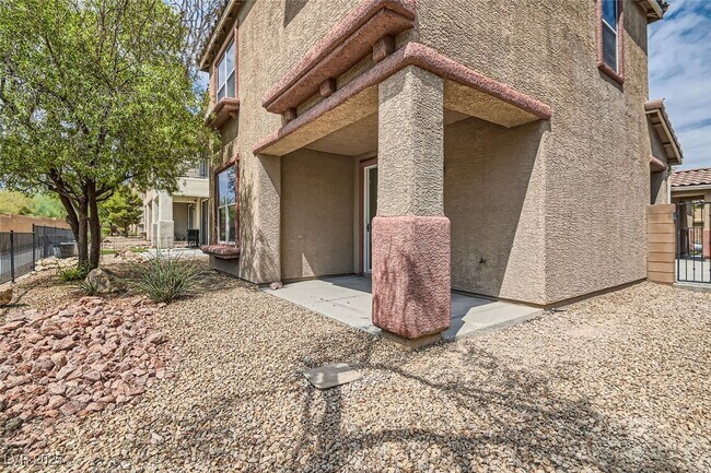Building Photo - 8815 Salvestrin Point Ave