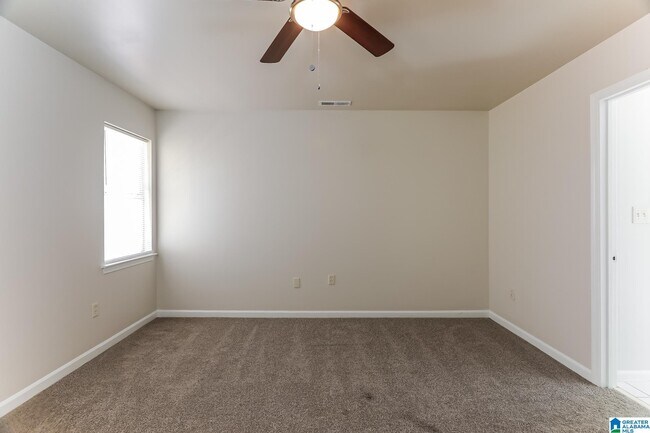 Building Photo - 232 Meriweather Ln