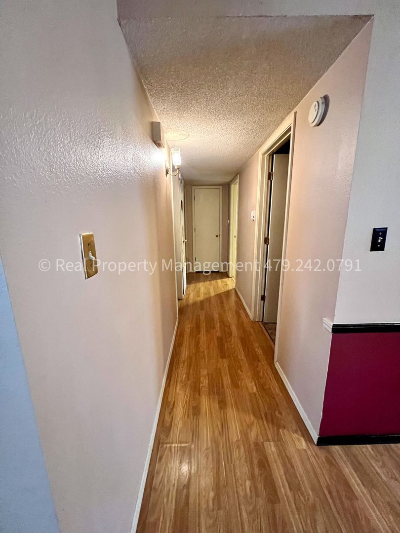 Building Photo - 51 Grand Brook Dr