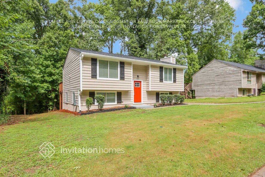 Building Photo - 5477 Martins Crossing Rd