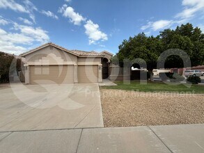 Building Photo - 1445 S Park Grove Cir