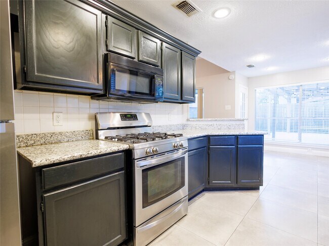 Building Photo - 16307 Mulberry Run Ct