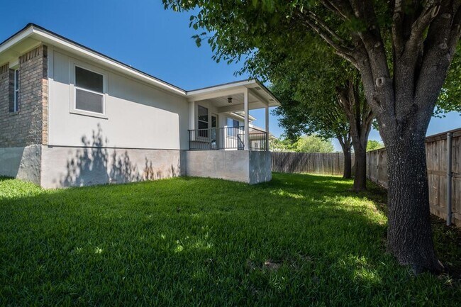 Building Photo - 645 Fort Thomas Pl