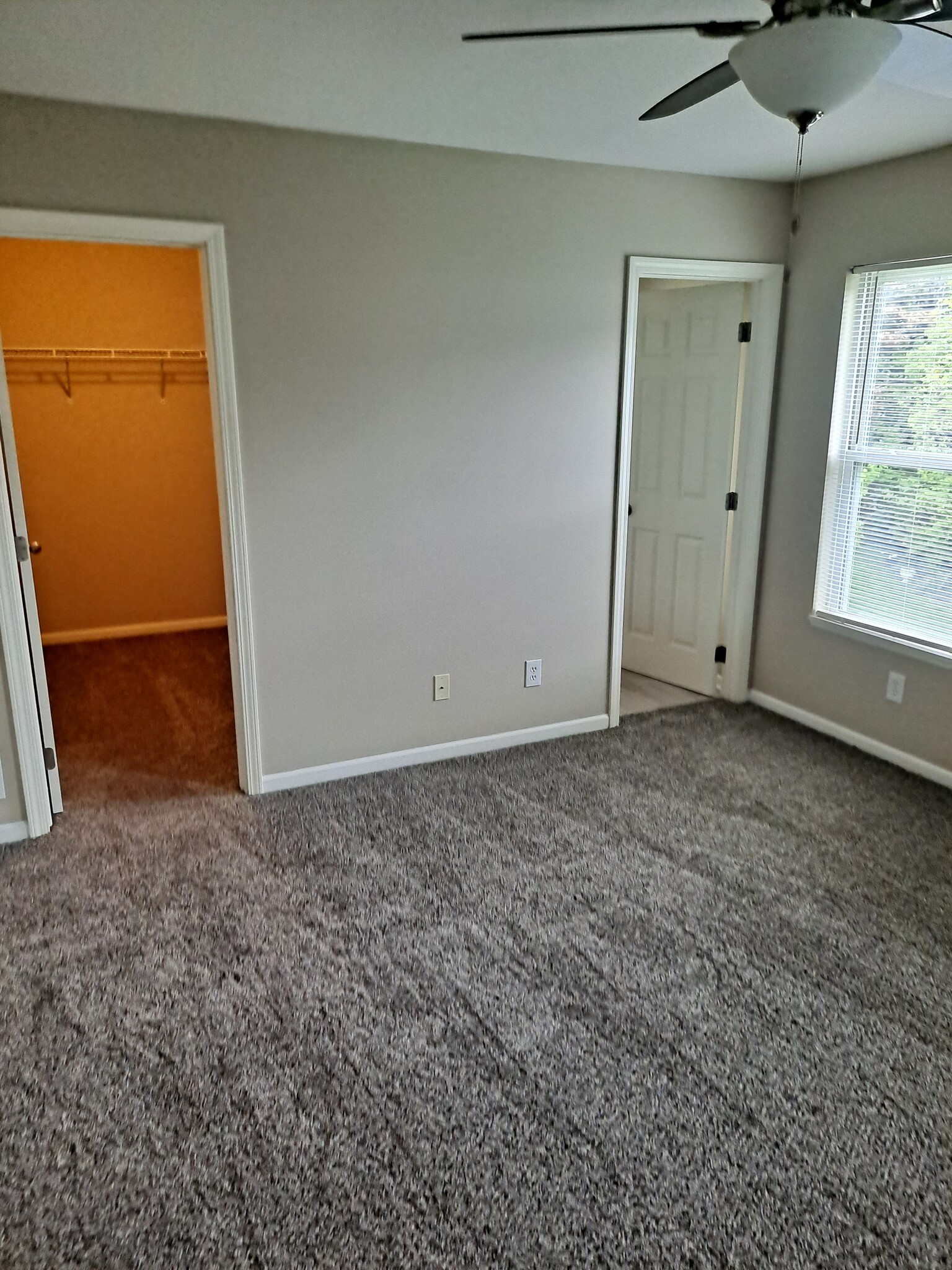 Master Bedroom - 1218 Green Dr
