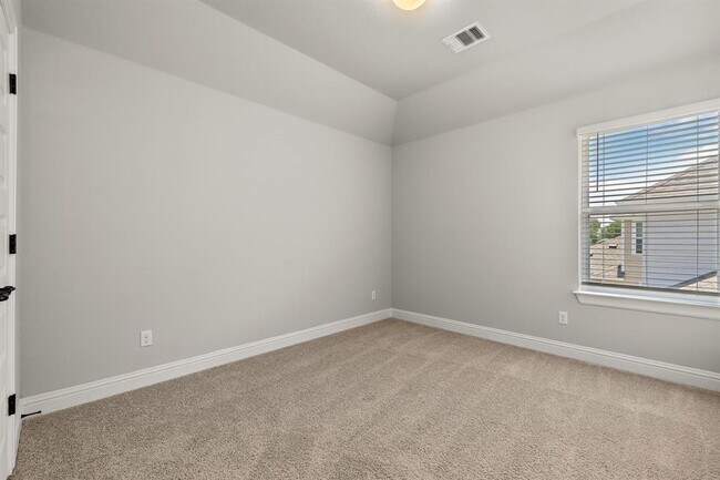 Building Photo - 232 Stone Cyn Dr