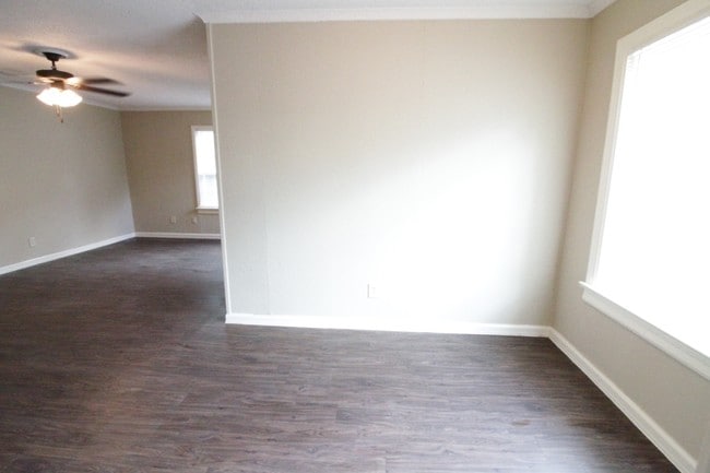 Building Photo - 809 N 45th St