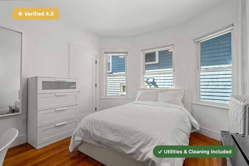 Building Photo - RoostUp Furnished Private Bedroom with Pri...
