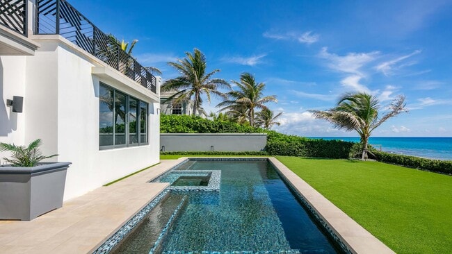 Building Photo - 6029 Old Ocean Blvd