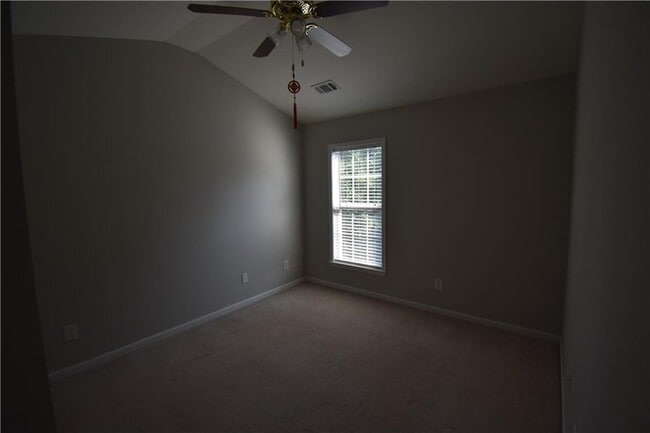 Building Photo - 1002 Thornborough Dr