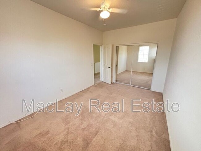Building Photo - 4230 S Mariposa Dr