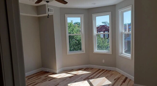 Building Photo - 2918 Guilford Ave