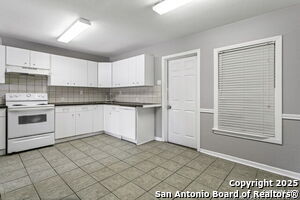 Building Photo - 342 Leming Dr