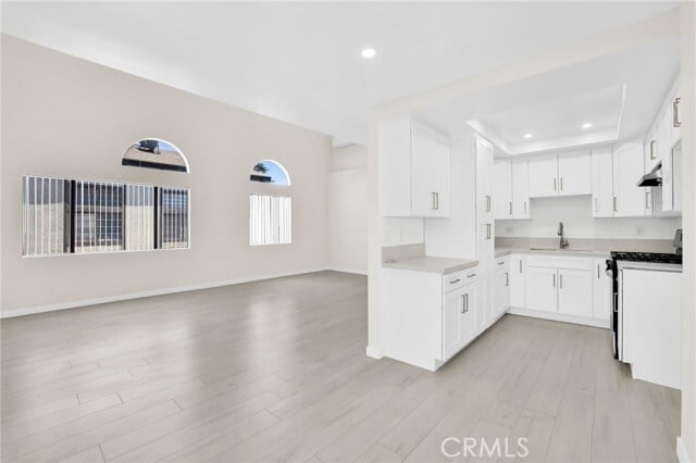 Building Photo - 7750 Laurel Canyon Blvd