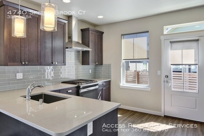 Building Photo - 4740 Spring Brook Ct