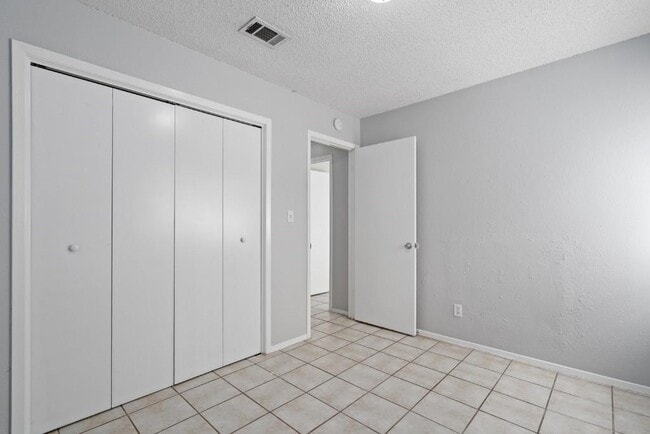 Building Photo - 10440 Doc Holliday Trail