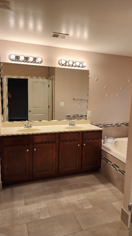 Building Photo - 25146 Harpenden Terrace