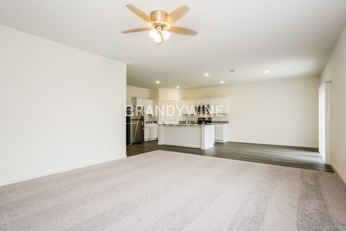 Building Photo - 8256 Muscovy Dr