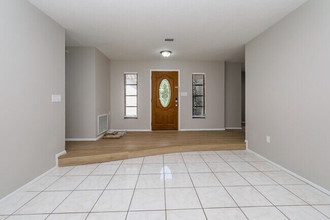 Building Photo - 8630 Indies Dr