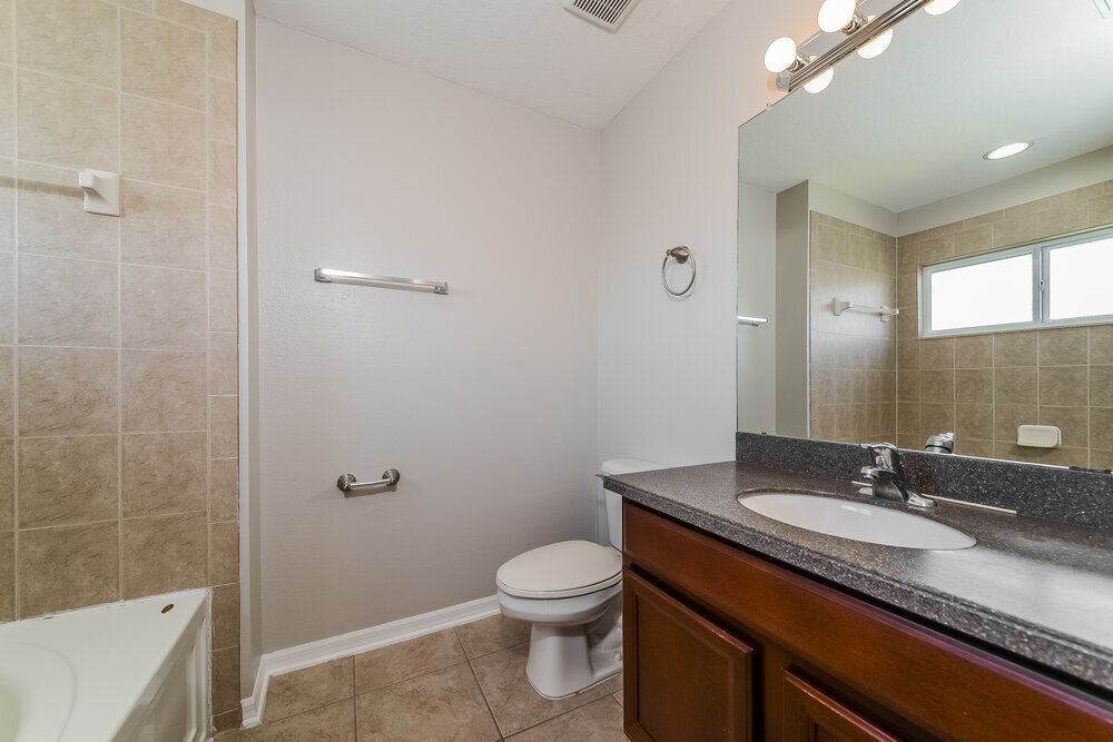 Building Photo - 11510 84th St Cir E