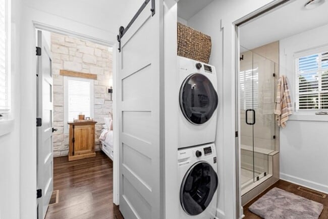 Building Photo - 192 Breakspear Ln