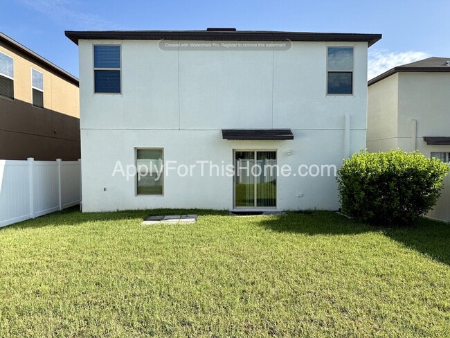 Building Photo - Single Family Home - 6 Bedroom