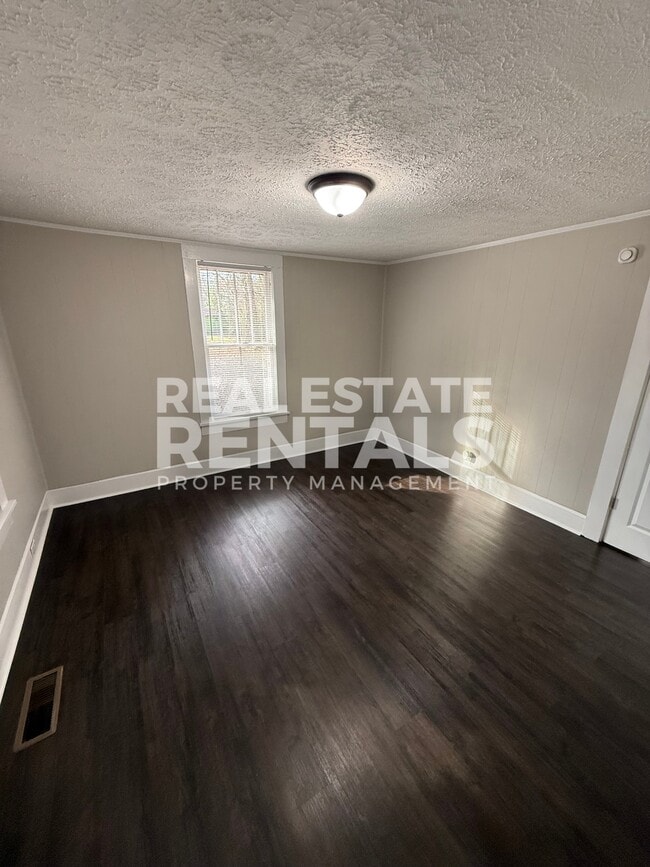 Building Photo - 1036 Glendale Ave