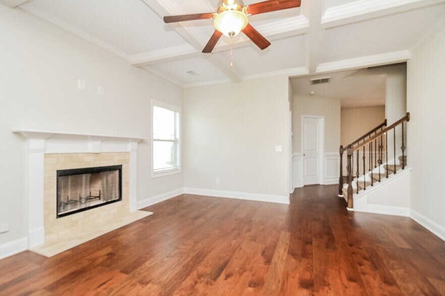 Building Photo - 2623 Elam Rd