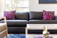 Building Photo - 8902 Feather Hill Rd