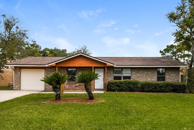 Primary Photo - 6273 Alfredo Dr W