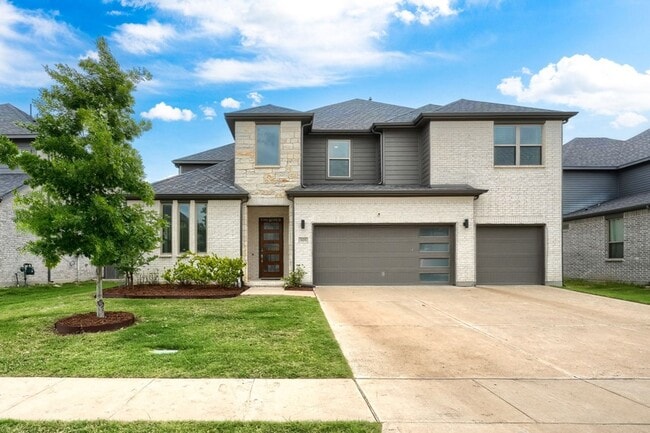 Building Photo - 929 Newcastle Dr