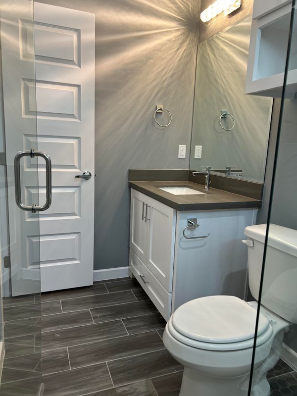 Building Photo - 3104 W Driftwood St