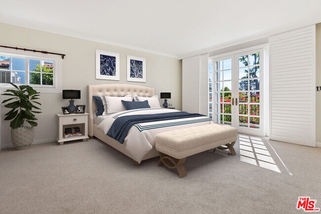 Building Photo - 360 Alma Real Dr