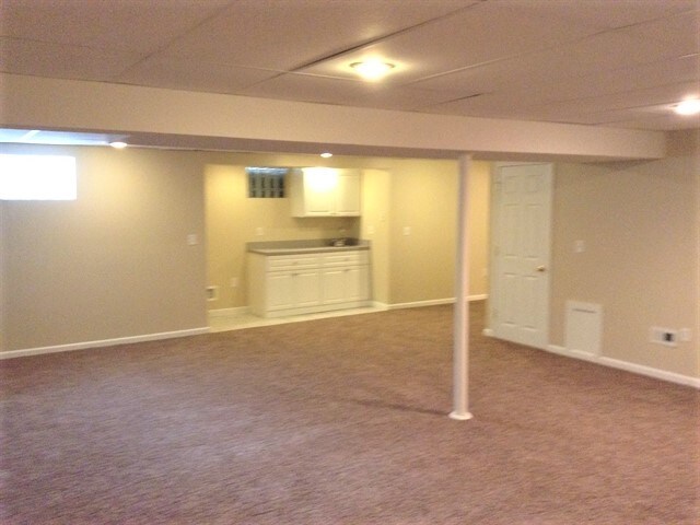 Building Photo - 2358 Rosina Dr