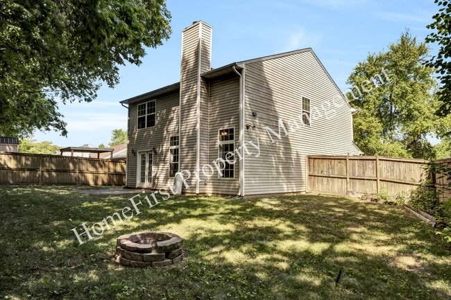 Building Photo - 860 Hidden Stream Dr