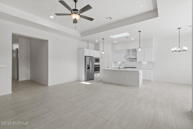 Building Photo - 3676 Springhaven Lp