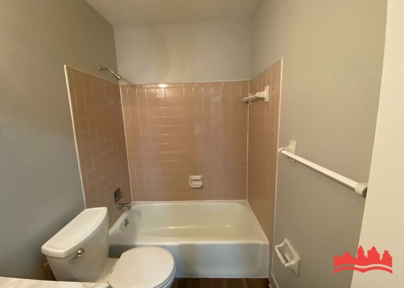 Building Photo - 3834 Cedar Path Dr