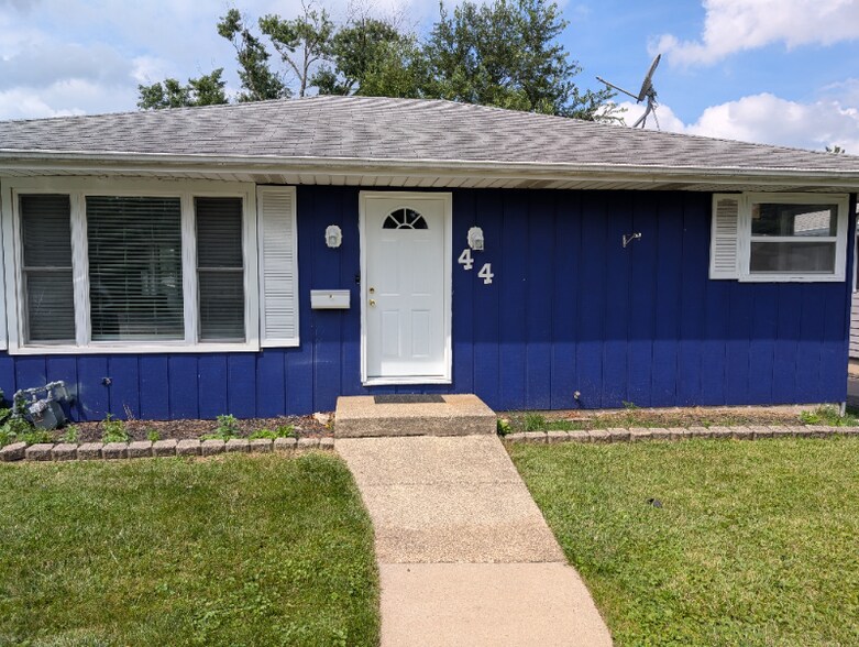 Primary Photo - 44 N Martha St