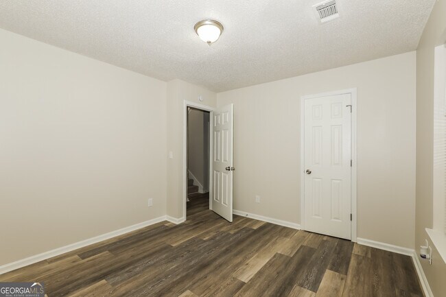 Building Photo - 4153 Ward Lake Trail