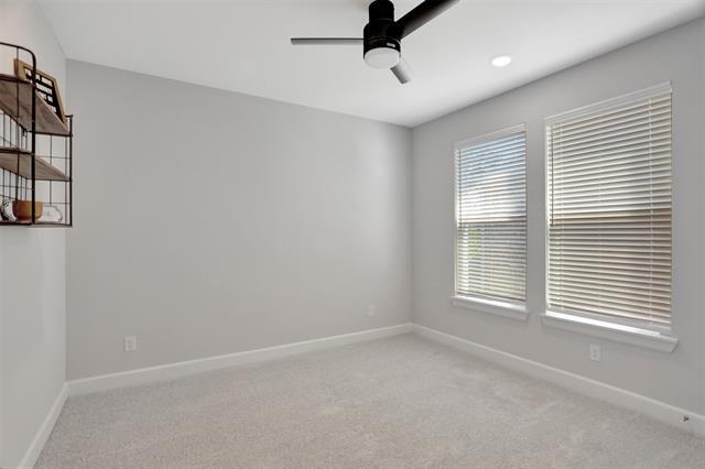 Building Photo - 3548 Golden Bell Ct