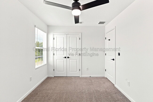 Building Photo - 865 Spring Palms Lp
