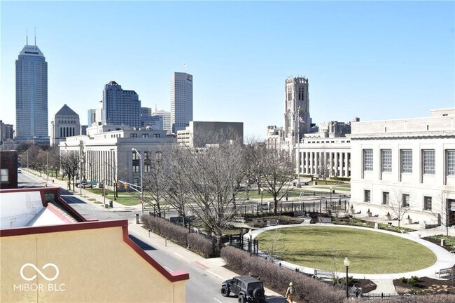 Building Photo - 829 N Pennsylvania St