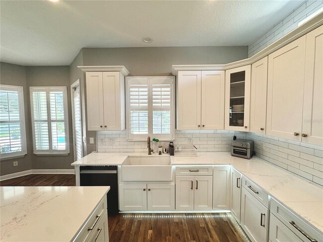 Building Photo - 212 Montara Drive