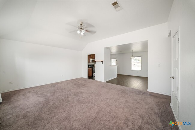 Building Photo - 2624 Saulsbury Dr