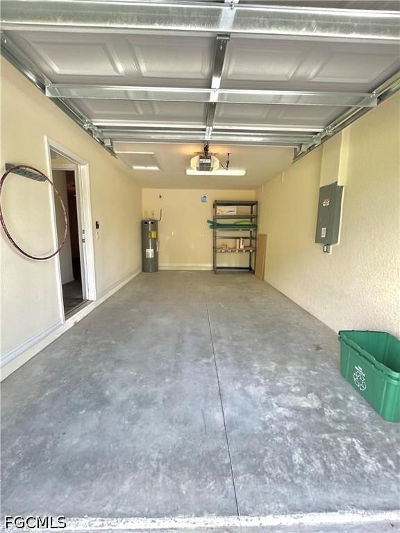Building Photo - 5029 W Hummingbird Dr