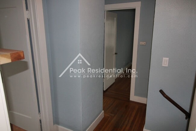 Building Photo - 1156 Santa Barbara St