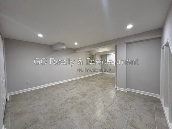 Building Photo - 3148 Cottonwood Ct