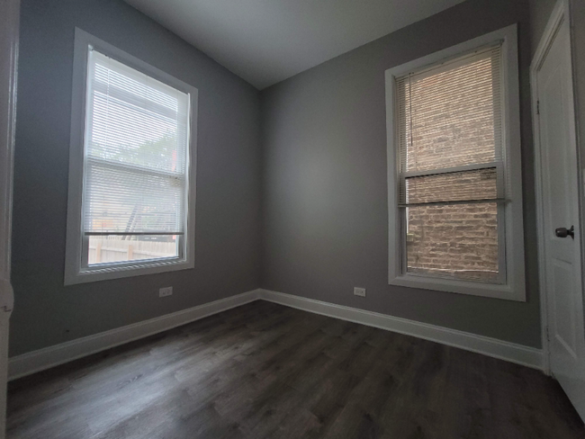 Building Photo - 6606 S Evans Ave