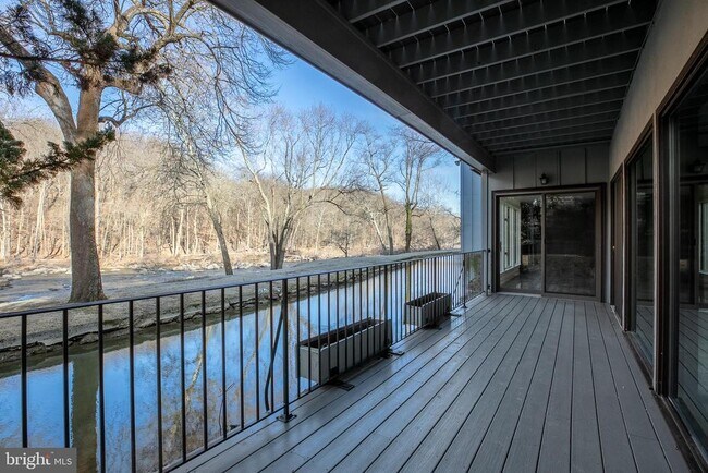 Building Photo - 15 Brandywine Falls Rd