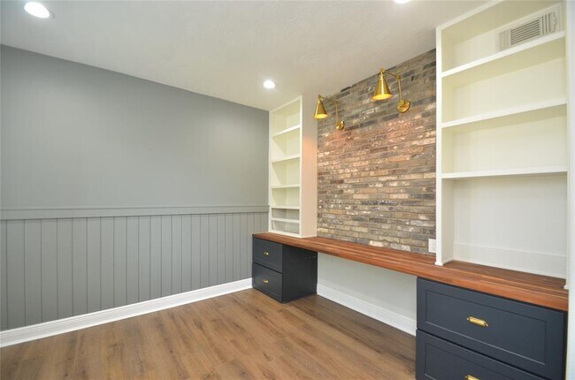 Building Photo - 21527 Black Opal Ln